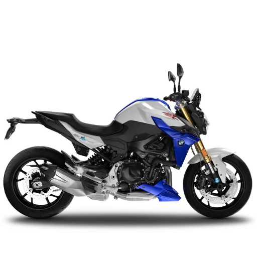 BMW F 900 R rental in Lisbon