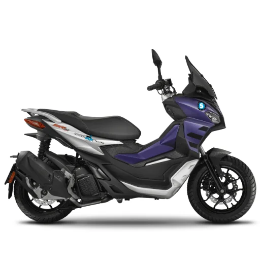 Aprilia SR 125 rental in Lisbon