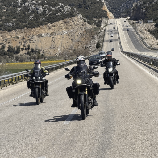 Best motorcycle rental Istanbul 4 istanbul03 512